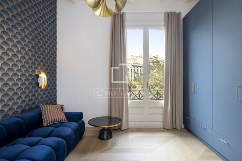 Apartamento en venta en Barcelona, España 3 dormitorios, 188 m2 No. 150603 - foto 15