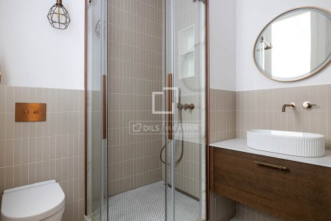 Apartment à vendre à Barcelona, Espagne, 4 chambres, 196 m2 No. 150601 - photo 17