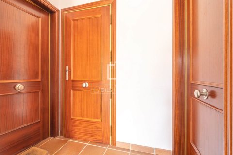 Villa for sale in Sitges, Barcelona, Spain 6 bedrooms, 290 sq.m. No. 150607 - photo 12