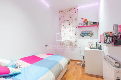 Villa for sale in Sitges, Barcelona, Spain 6 bedrooms, 290 sq.m. No. 150607 - photo 15