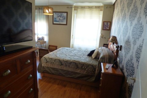 Apartment for sale in El Campello, Alicante, Spain 3 bedrooms, 120 sq.m. No. 165624 - photo 20