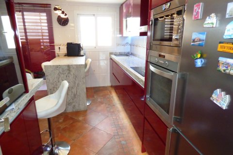 Apartment for sale in El Campello, Alicante, Spain 3 bedrooms, 120 sq.m. No. 165624 - photo 13