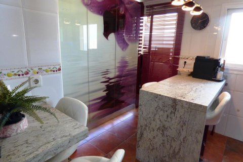 Apartment for sale in El Campello, Alicante, Spain 3 bedrooms, 120 sq.m. No. 165624 - photo 12