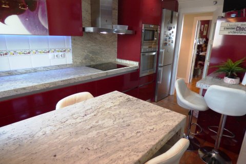 Apartment for sale in El Campello, Alicante, Spain 3 bedrooms, 120 sq.m. No. 165624 - photo 16