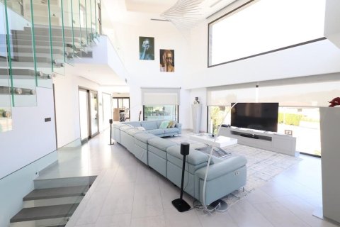 Villa for sale in Javea, Alicante, Spain 521 sq.m. No. 165622 - photo 7
