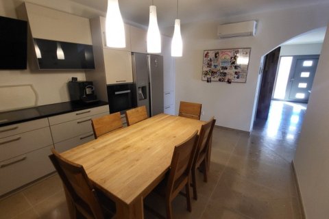 Villa for sale in Ciudad Quesada, Alicante, Spain 4 bedrooms, 420 sq.m. No. 194742 - photo 10