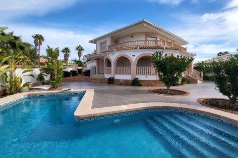 Villa in Ciudad Quesada, Alicante, Spain 4 bedrooms, 420 sq.m. No. 194742