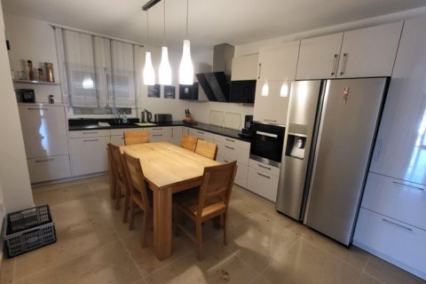 Villa for sale in Ciudad Quesada, Alicante, Spain 4 bedrooms, 420 sq.m. No. 194742 - photo 9