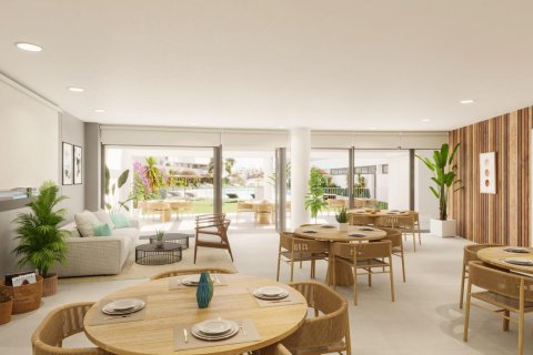 Apartment à vendre à Estepona, Malaga, Espagne, 2 chambres, 75 m2 No. 169169 - photo 4
