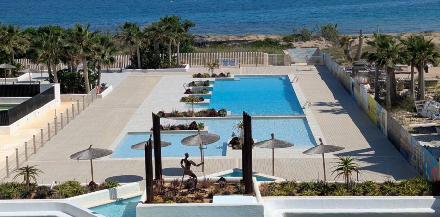 Penthouse in Denia, Alicante, Spain 2 bedrooms, 80 sq.m. No. 187665