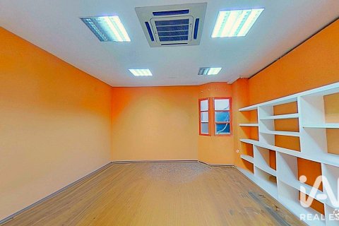 Apartament w Alicante, Hiszpania 6 sypialni, nr 187667 – zdjęcie 4