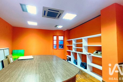Apartament w Alicante, Hiszpania 6 sypialni, nr 187667 – zdjęcie 21