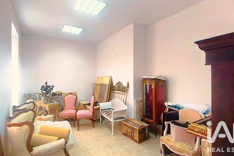 Apartament w Alicante, Hiszpania 6 sypialni, nr 187667 – zdjęcie 26