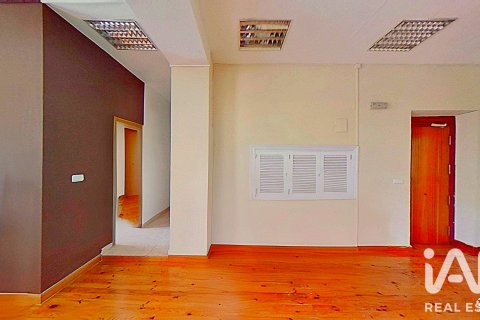 Apartament w Alicante, Hiszpania 6 sypialni, nr 187667 – zdjęcie 3