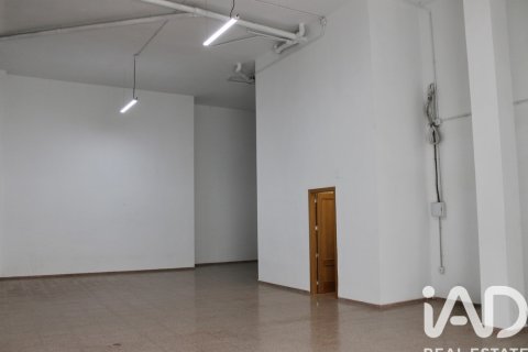 Liikekiinteistö myytävänä Onil, Alicante, Espanja , 120 m2 No. 187669 - kuva 5