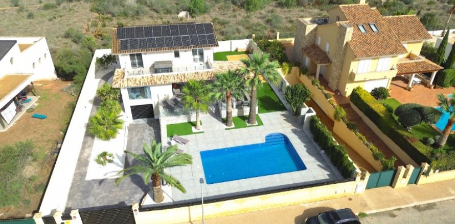 Villa L'Alfàs del Pi, Alicante, Spain 4 bedrooms, 350 sq.m. No. 119730