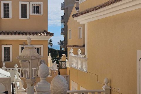 Продажа виллы в Гуардамар-дель-Сегура, Аликанте, Испания 3 спальни, 150м2 №119731 - фото 26