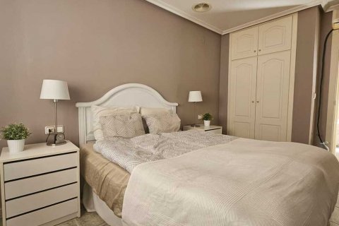 Продажа виллы в Гуардамар-дель-Сегура, Аликанте, Испания 3 спальни, 150м2 №119731 - фото 13