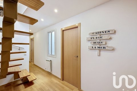Dom szeregowy w Sant Pol de Mar, Barcelona, Hiszpania 3 sypialnie, 98 mkw. nr 173320 – zdjęcie 2