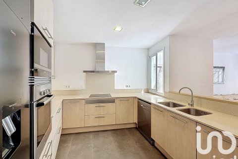 Dom szeregowy w Sant Pol de Mar, Barcelona, Hiszpania 3 sypialnie, 98 mkw. nr 173320 – zdjęcie 25