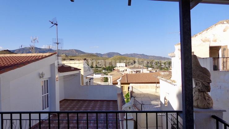 Hus i Purchena, Almeria, Spanien 4 sovrum, 120 kvm. Nr. 184011