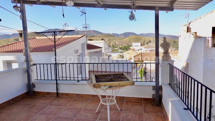 Hus i Purchena, Almeria, Spanien 4 sovrum, 120 kvm. Nr. 184011