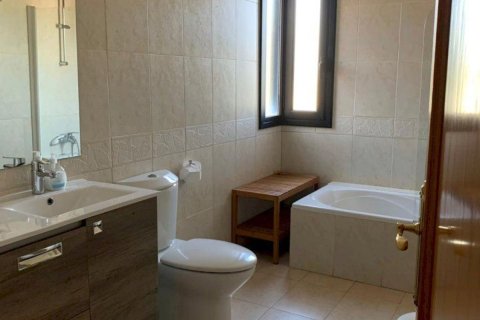 House for sale in Castelldefels, Barcelona, Spain 5 bedrooms, 332 sq.m. No. 166255 - photo 13