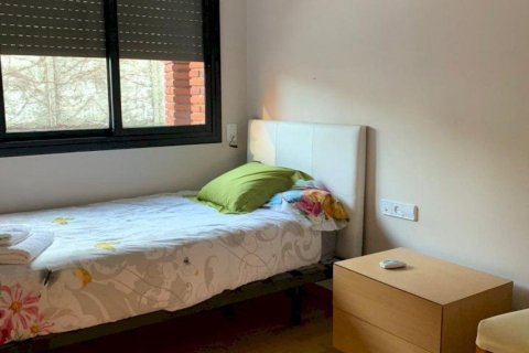 House for sale in Castelldefels, Barcelona, Spain 5 bedrooms, 332 sq.m. No. 166255 - photo 12