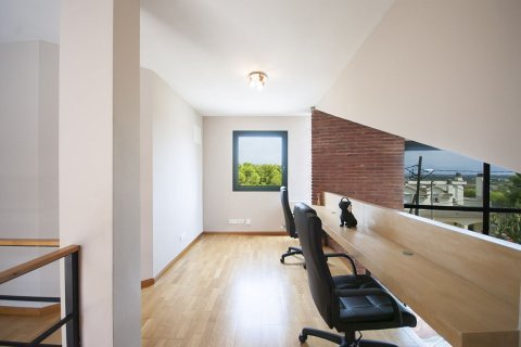 House for sale in Castelldefels, Barcelona, Spain 5 bedrooms, 332 sq.m. No. 166255 - photo 27