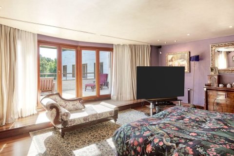 House for sale in Sitges, Barcelona, Spain 8 bedrooms, 960 sq.m. No. 166253 - photo 17