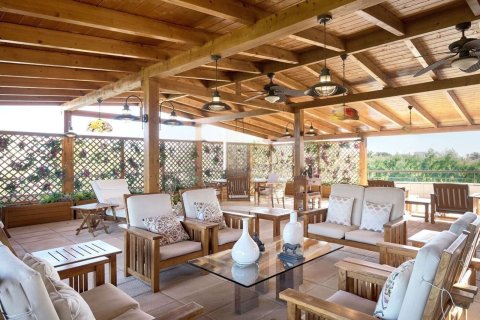 House for sale in Sitges, Barcelona, Spain 8 bedrooms, 960 sq.m. No. 166253 - photo 2