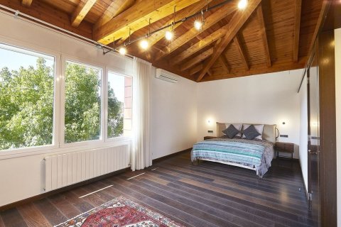 House for sale in Sant Cugat Del Valles, Barcelona, Spain 6 bedrooms, 566 sq.m. No. 166249 - photo 24