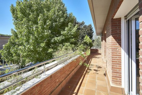 House for sale in Sant Cugat Del Valles, Barcelona, Spain 6 bedrooms, 566 sq.m. No. 166249 - photo 9