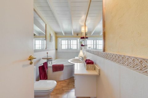 House for sale in Sant Cugat Del Valles, Barcelona, Spain 6 bedrooms, 650 sq.m. No. 166250 - photo 27