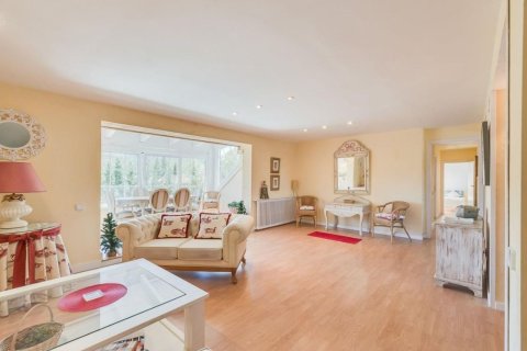 House for sale in Sant Cugat Del Valles, Barcelona, Spain 6 bedrooms, 650 sq.m. No. 166250 - photo 18