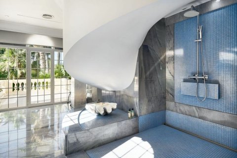 House for sale in Sitges, Barcelona, Spain 6 bedrooms, 768 sq.m. No. 166254 - photo 24