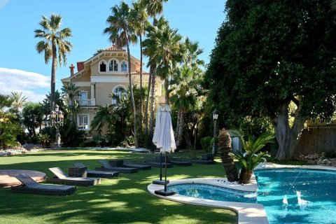 House for sale in Sitges, Barcelona, Spain 6 bedrooms, 768 sq.m. No. 166254 - photo 29