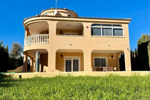 Villa pārdošanā Torrevieja, Alicante, Spānijā 4 istabas, 301 m2 Nr. 109249 - attēls 21