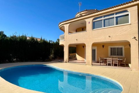 Villa pārdošanā Torrevieja, Alicante, Spānijā 4 istabas, 301 m2 Nr. 109249 - attēls 4