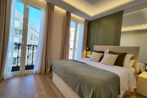 Apartment for sale Madrid, Spain 2 bedrooms, 97 sq.m. No. 109251 - photo 10
