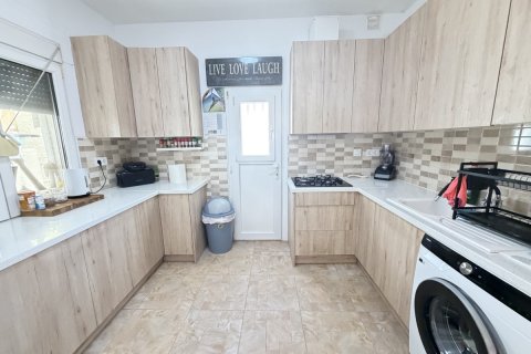 Продажа бунгало в Вилламартин, Аликанте, Испания 2 спальни, 70м2 №189146 - фото 11