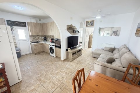Продажа бунгало в Вилламартин, Аликанте, Испания 2 спальни, 70м2 №189146 - фото 9