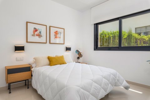 Villa for sale in Murcia, Spain 4 bedrooms, 153 sq.m. No. 145674 - photo 11