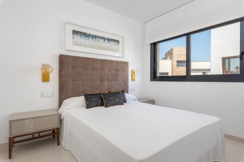 Villa for sale in Murcia, Spain 4 bedrooms, 153 sq.m. No. 145674 - photo 16