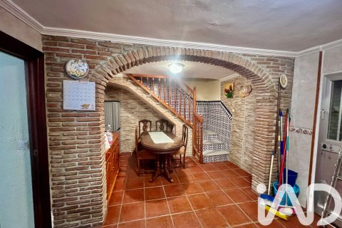 Продажа дома в Ринкон-де-ла-Виктория, Малага, Испания 3 спальни, 130м2 №152600 - фото 5