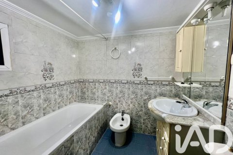 Продажа дома в Ринкон-де-ла-Виктория, Малага, Испания 3 спальни, 130м2 №152600 - фото 9