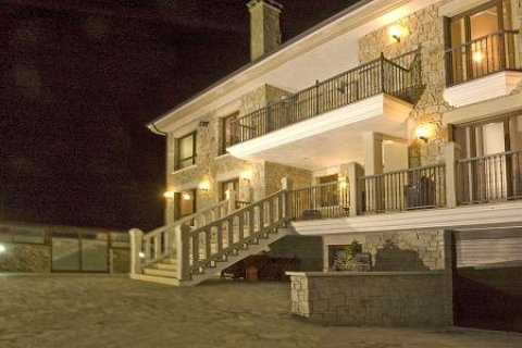 House for sale in Foz, Lugo, Spain 10 bedrooms, 1021 sq.m. No. 152596 - photo 28