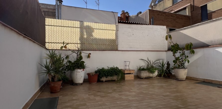 Kamienica w Vilanova i la Geltru, Barcelona, Hiszpania 5 sypialni, 186 mkw. nr 152599