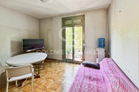 Apartment à vendre à Barcelona, Espagne, 3 chambres, 67 m2 No. 178818 - photo 3