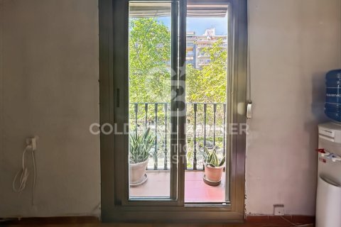 Apartment à vendre à Barcelona, Espagne, 3 chambres, 67 m2 No. 178818 - photo 6